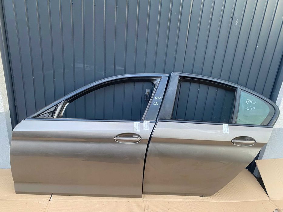 BMW G30 Дверь правая левая Разборка шрот запчасти Седан Универсал ШРОТ
