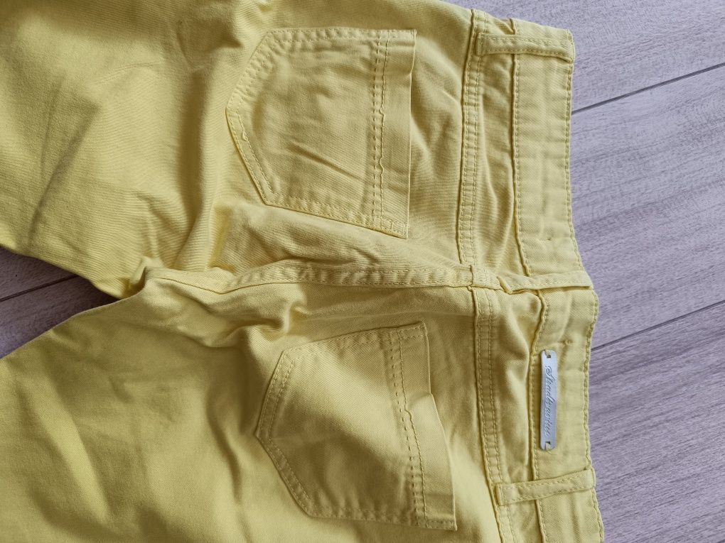 Spodnie Stradivarius 38