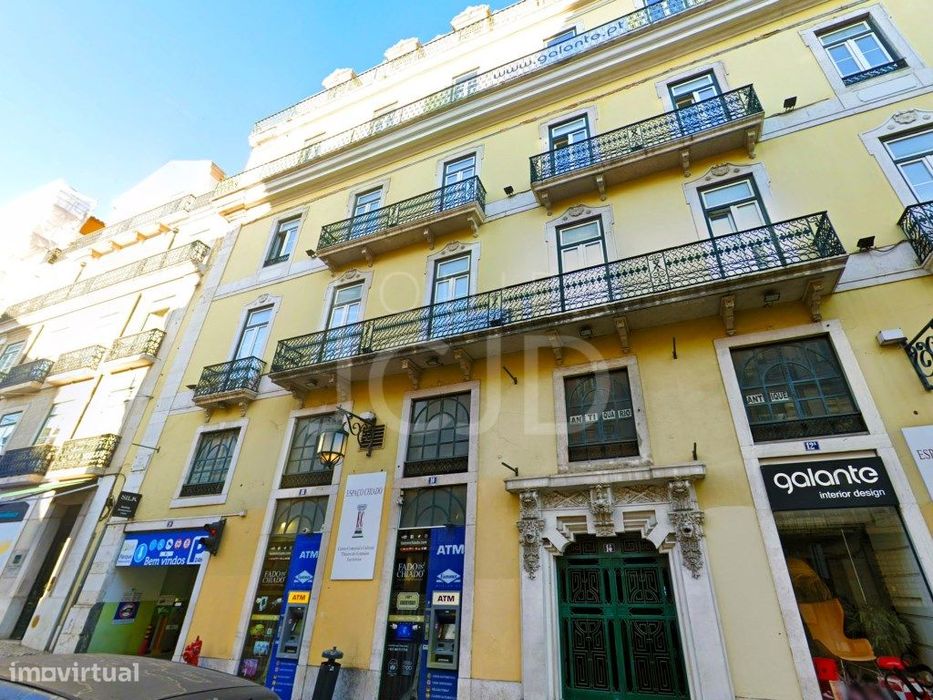 Armazéns/Arrecadações para venda no prestigiado Espaço Chiado - Lisboa