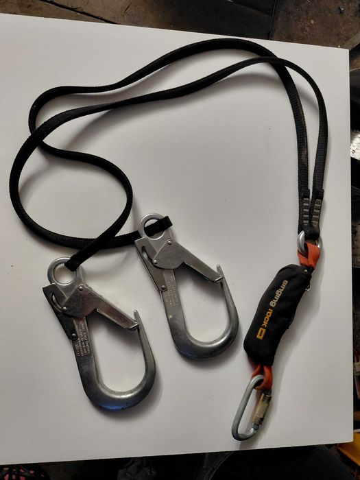 Sprzedam lonże z absorberem Singing rock.