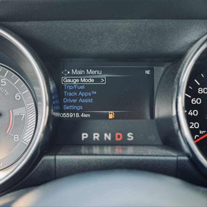 Mustang GT 5.0 V8 421cv