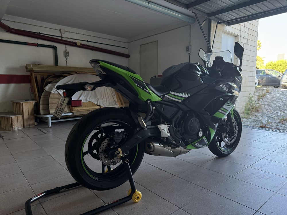 Kawasaki Ninja 650