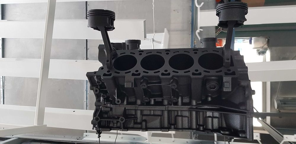 Piaskowanie malowanie proszkowe metali zawieszenia felg felgi zaciski