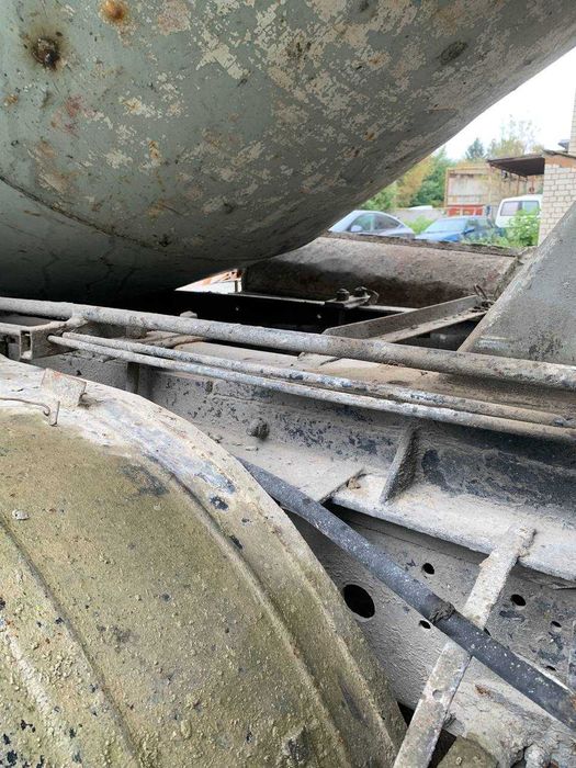 КАМАЗ-5511 тягач-шасі / база під будь-яку надбудову