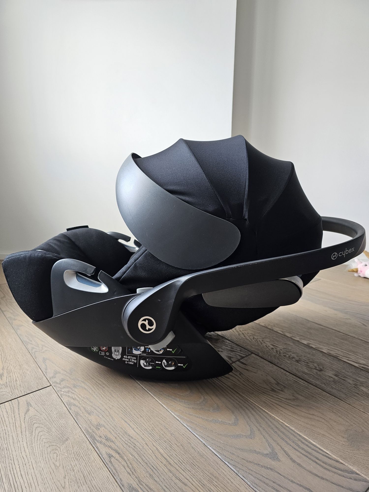 Автокрісло Cybex Cloud Z i-Size plus/deep Black