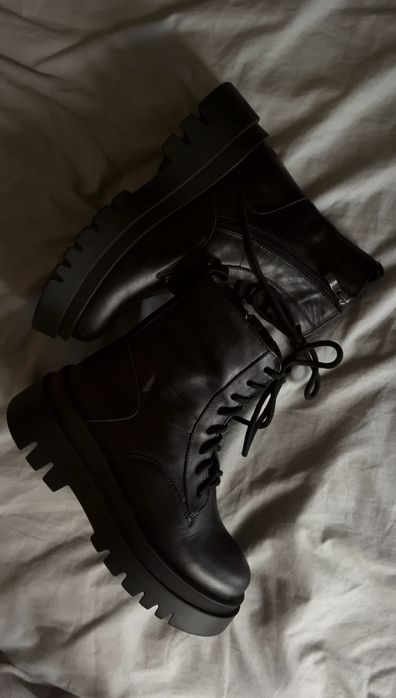 Берці чоботи жіночі