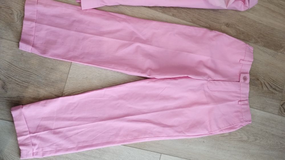 Трендовий костюм для дівчинки.Брюки, піджак,блейзер фірмовий