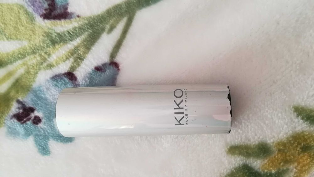 Batom Kiko Milano vermelho