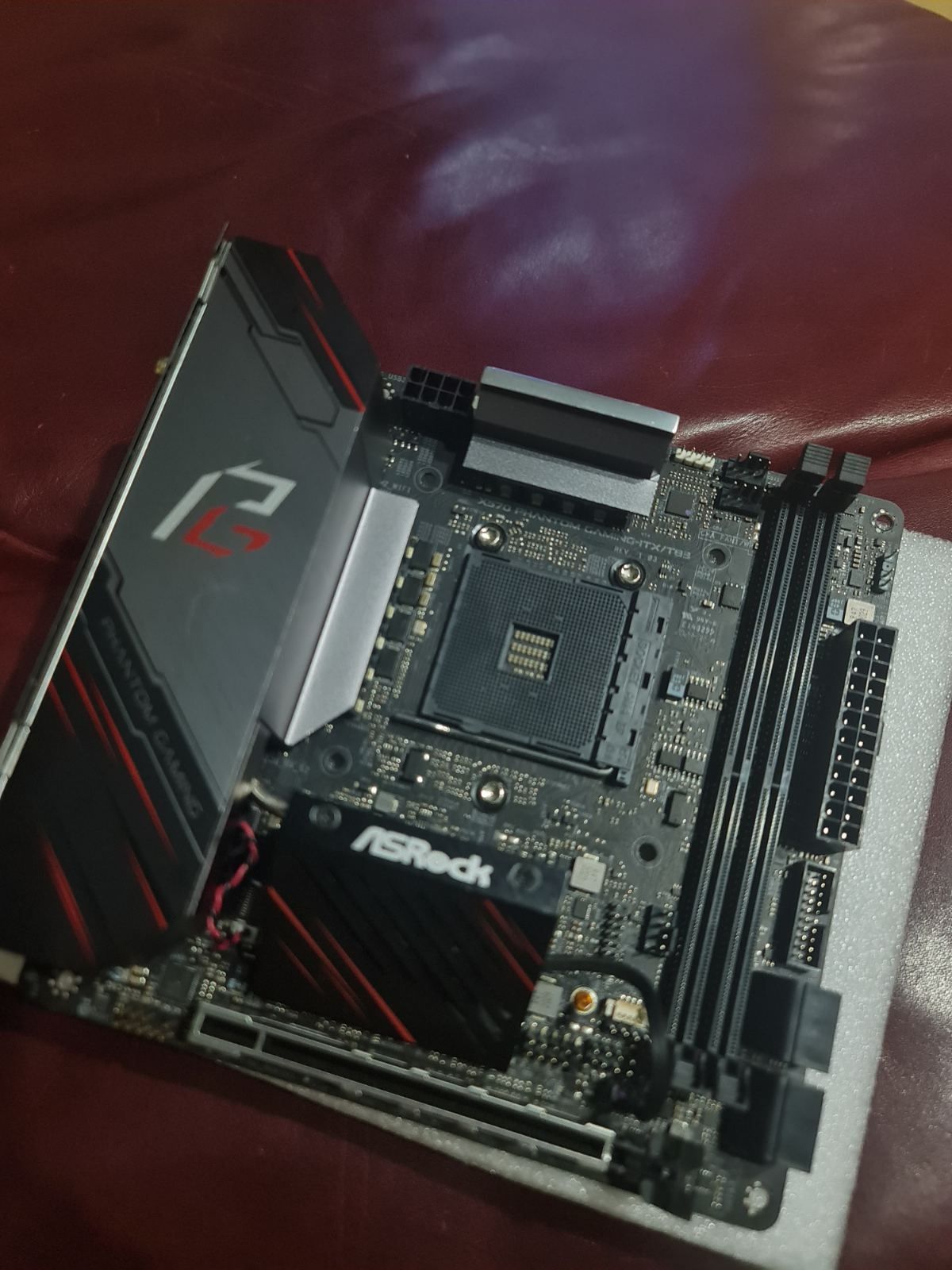 Материнская плата Asrok x 570 phantom gaming- itx tb3