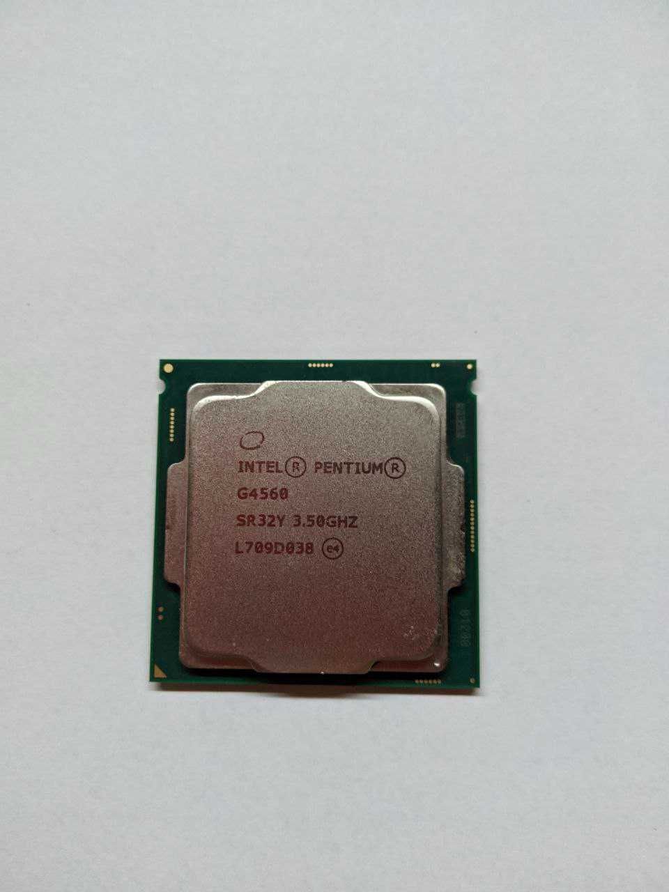 Продам Intel Pentium G4560 + стоковый кулер