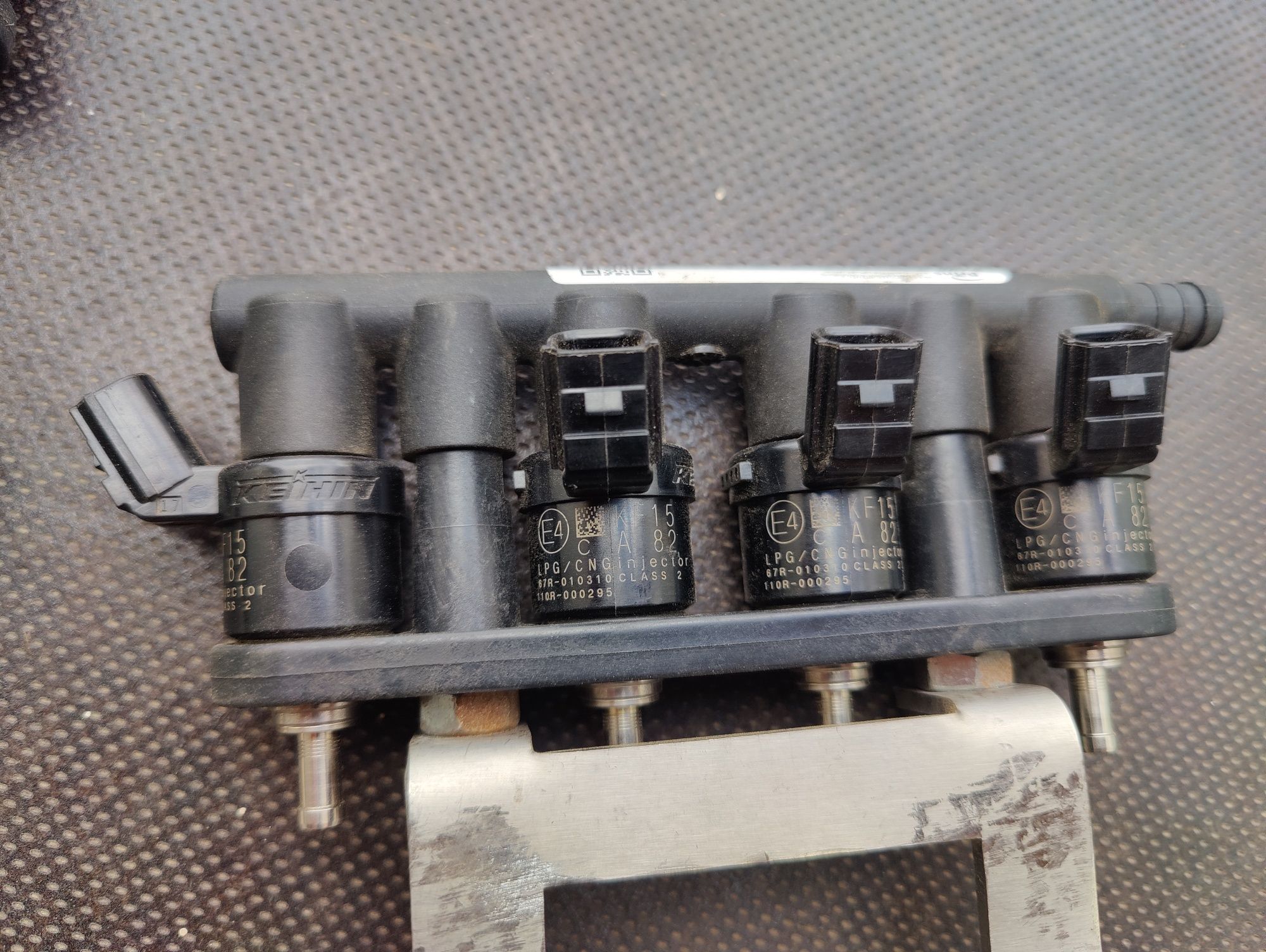 Wtryskiwacz Litwa wtryskowa keihin kn9 82cc wtryskiwacze LPG prins V8