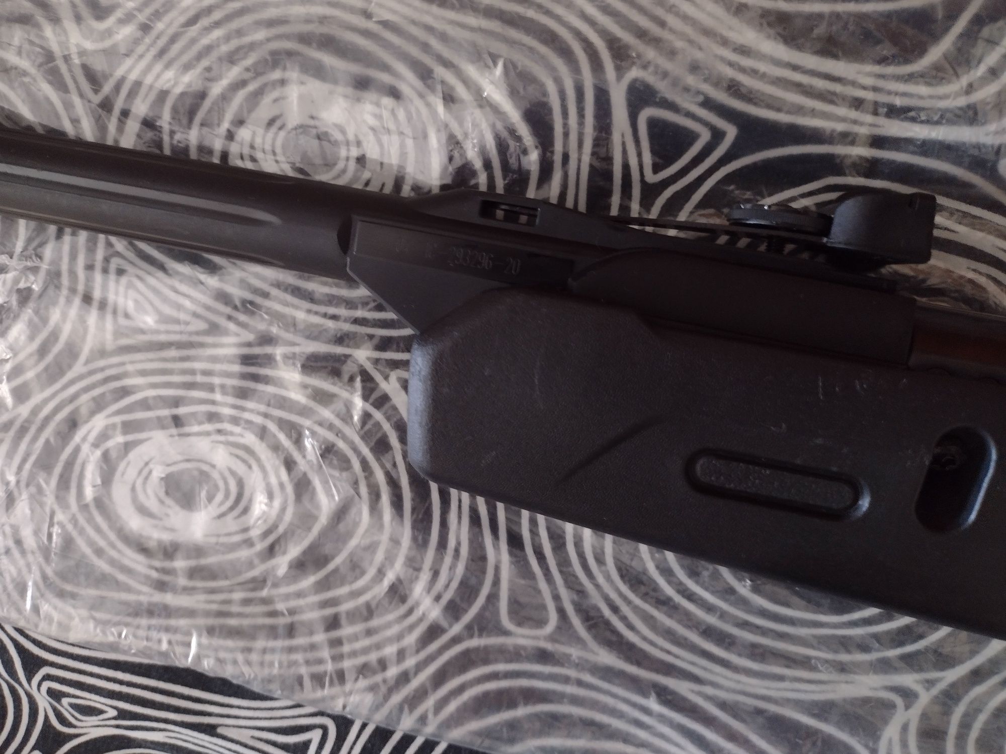 Carabina Gamo + mira telescópica