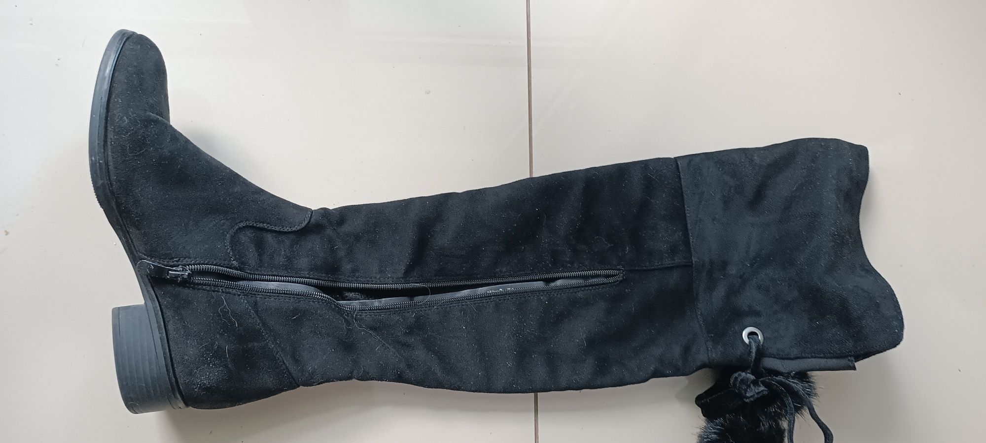 Czarne buty kozaki