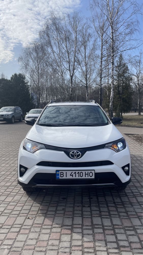 Продам RAV4 Adventure