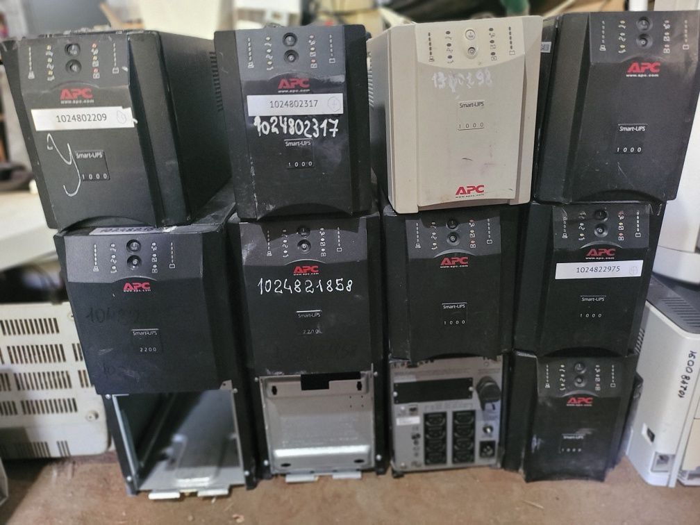 Упс, APC 1000, 1000wa, 670 Вт, Back-UPS 1000, APC, чистий синусоїд