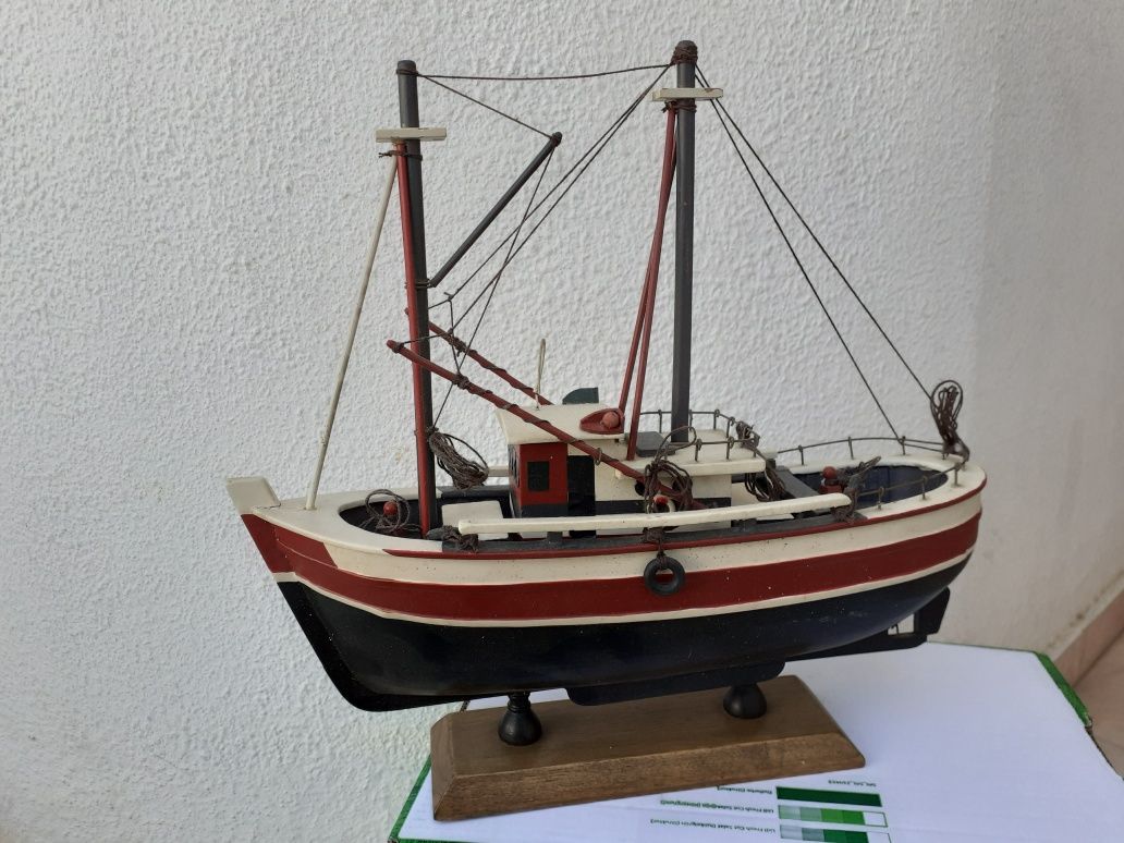 Barco d Pesca Tradicional  - Colecção