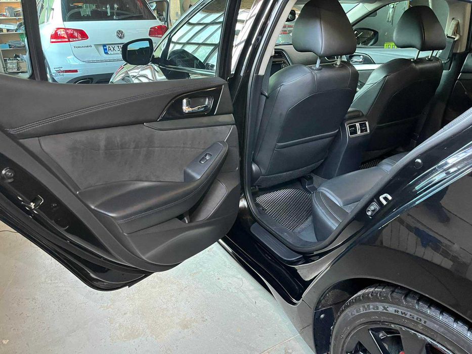 Нісан Максіма 3.5 л газ бензи