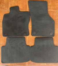 Оригінальні темно графітові ворсові килимки Passat B8, Golf