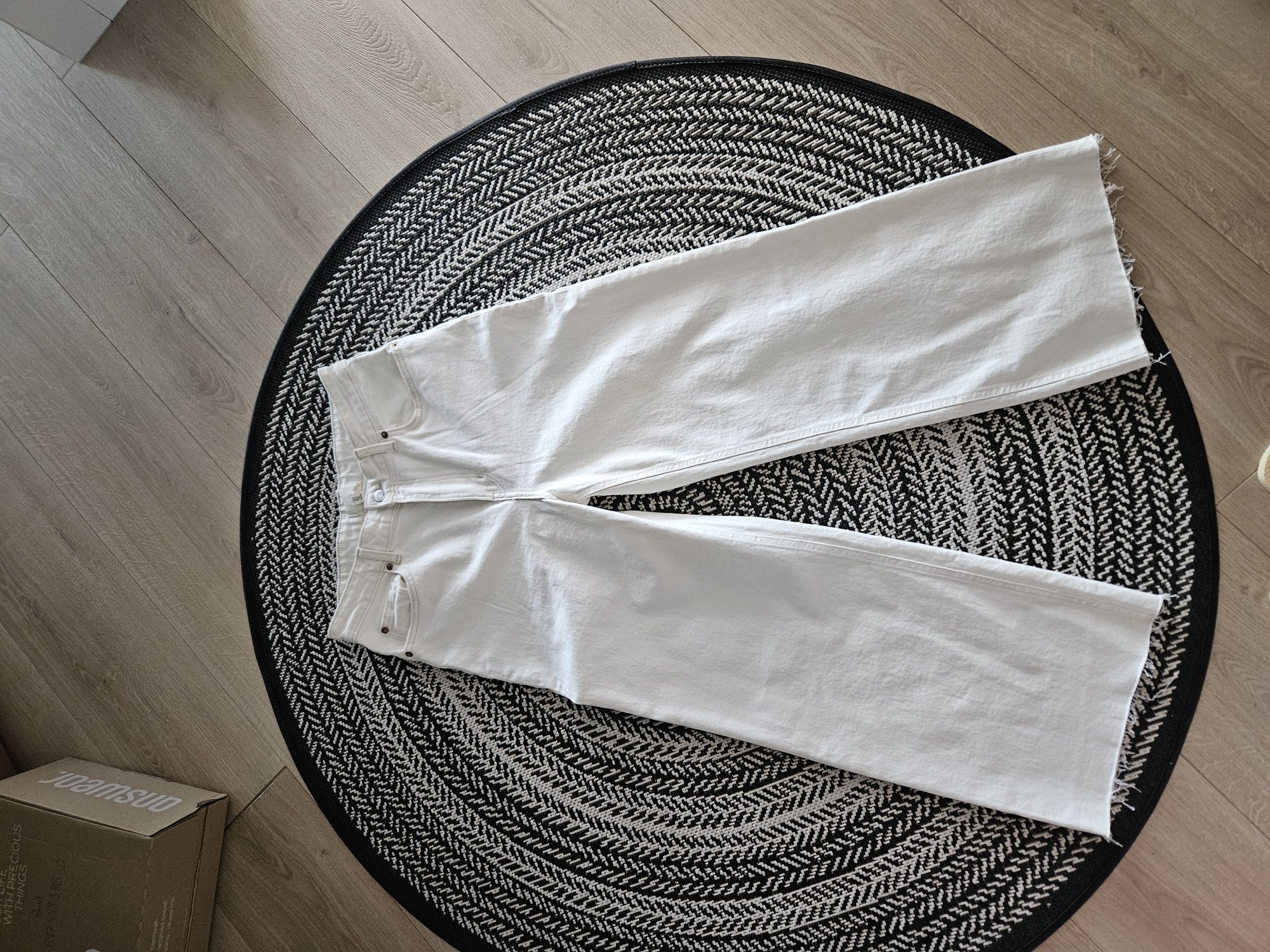 Dżinsy kuloty culotte H&M, rozm. 40, jak nowe!
