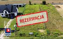 Działka budowlana w sąsiedztwie nowych domów