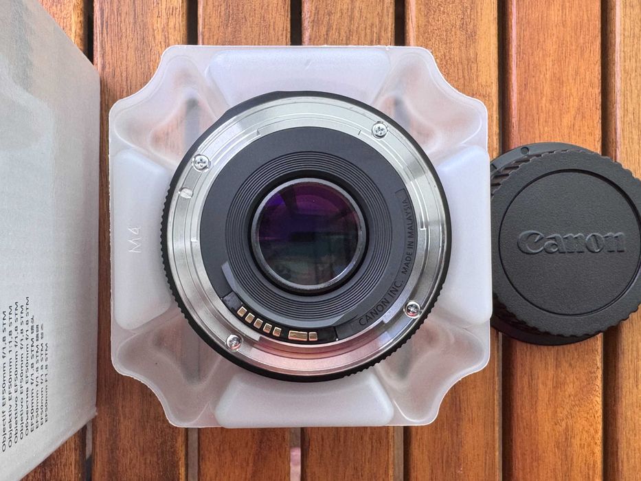 Canon EF 50mm f/1.8 STM