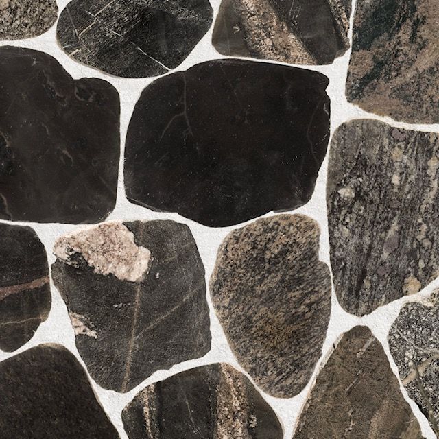 Kamień polny cięty - plastry czarno-szare