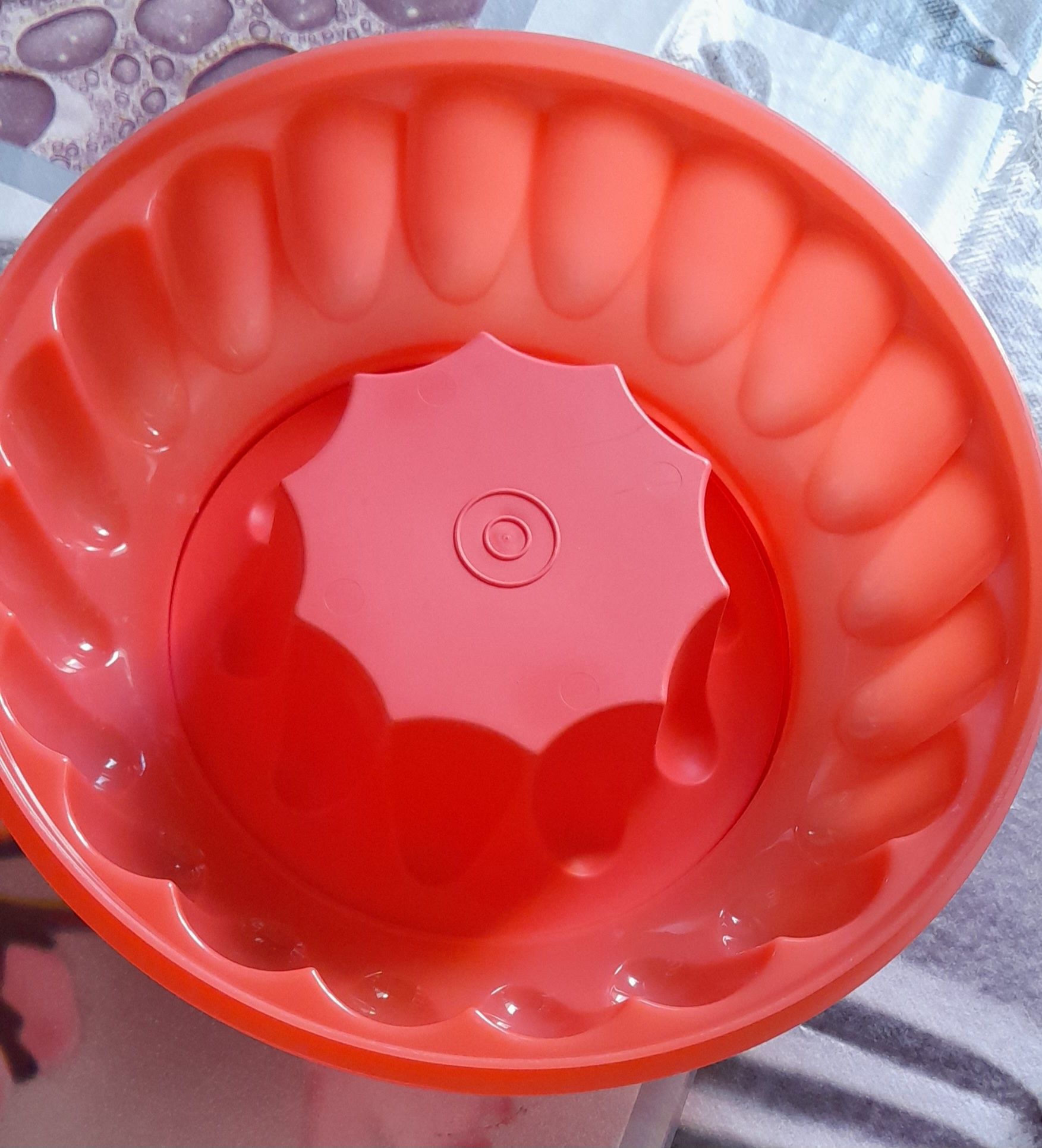 Forma do deserów tupperware