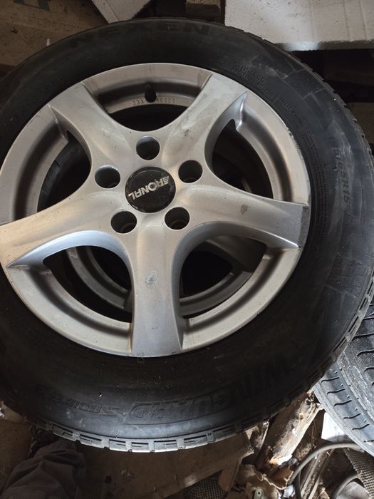 Sprzedam koła zimowe 15"