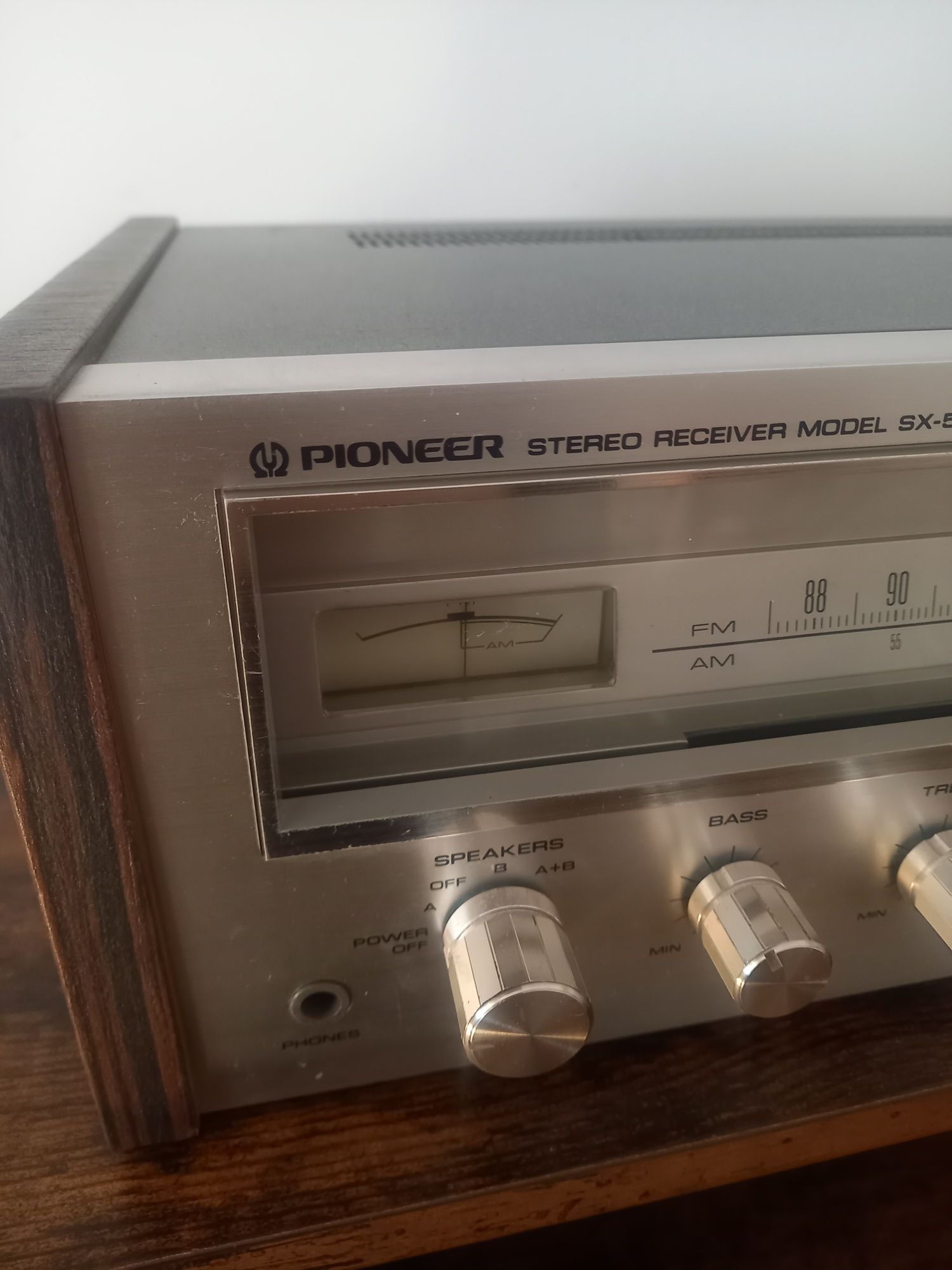 Amplituner Pioneer SX-550