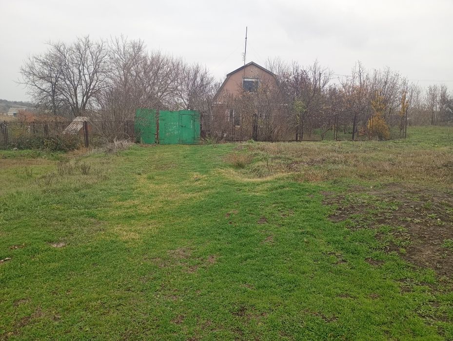 Будинок в селі Широке