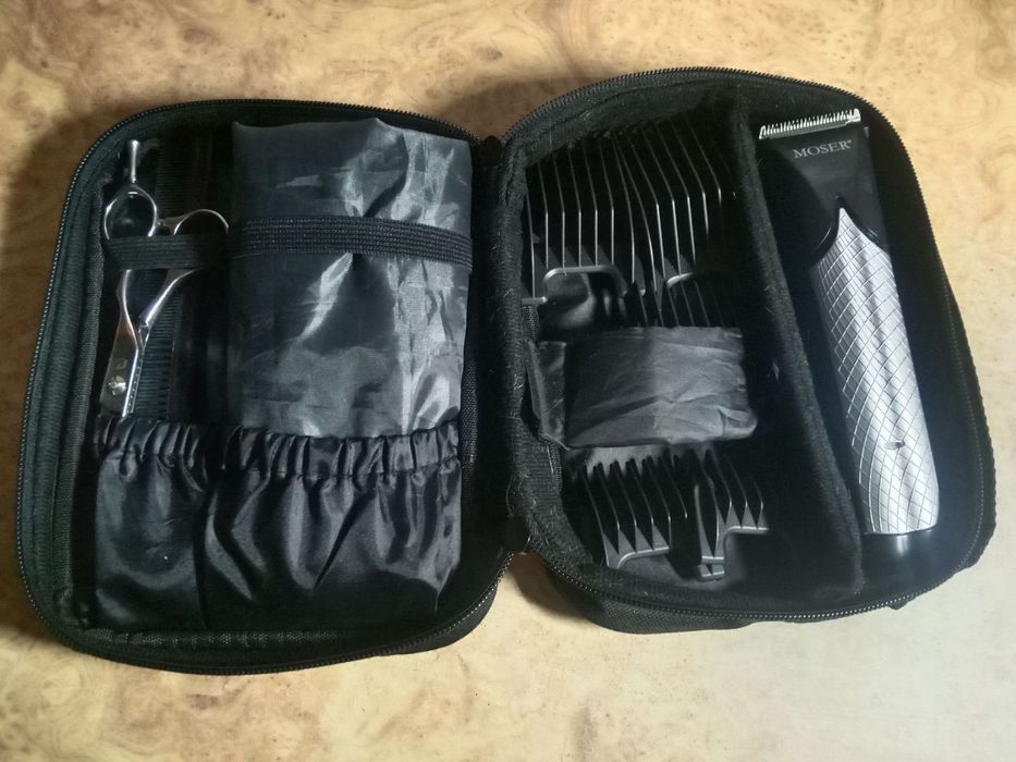 Професійна машинка для стржки на акумуляторі