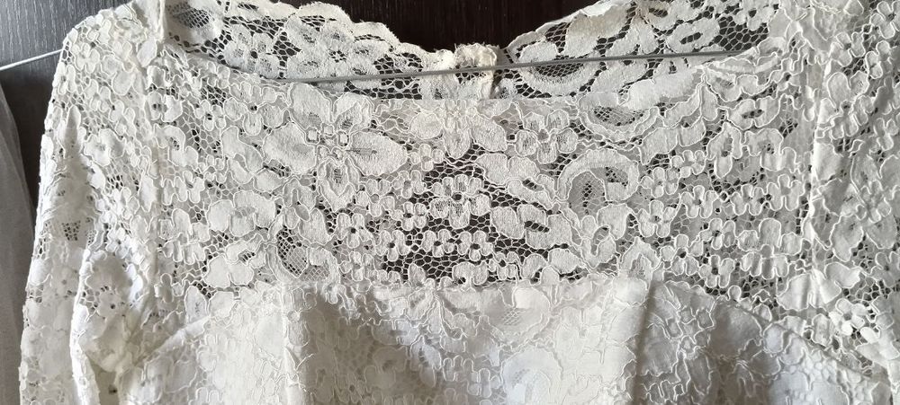 Продаю весільну сукню