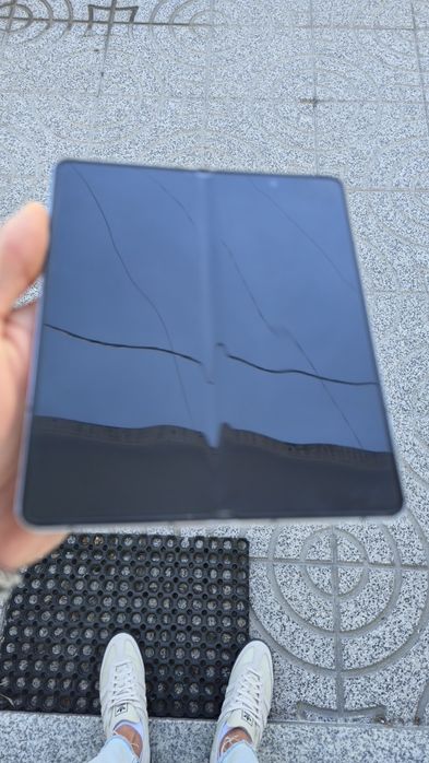 Troco/Vendo Fold 5 - 512 GB