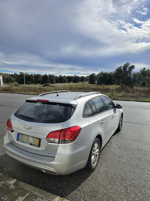 Chevrolet Cruze SW 1.7 VCDi 130cv ano 2012