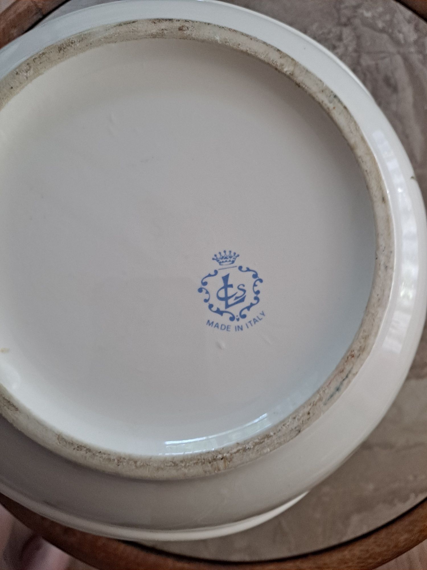 Kwietniki porcelanowy ręcznie malowany marki włoskiej Riales