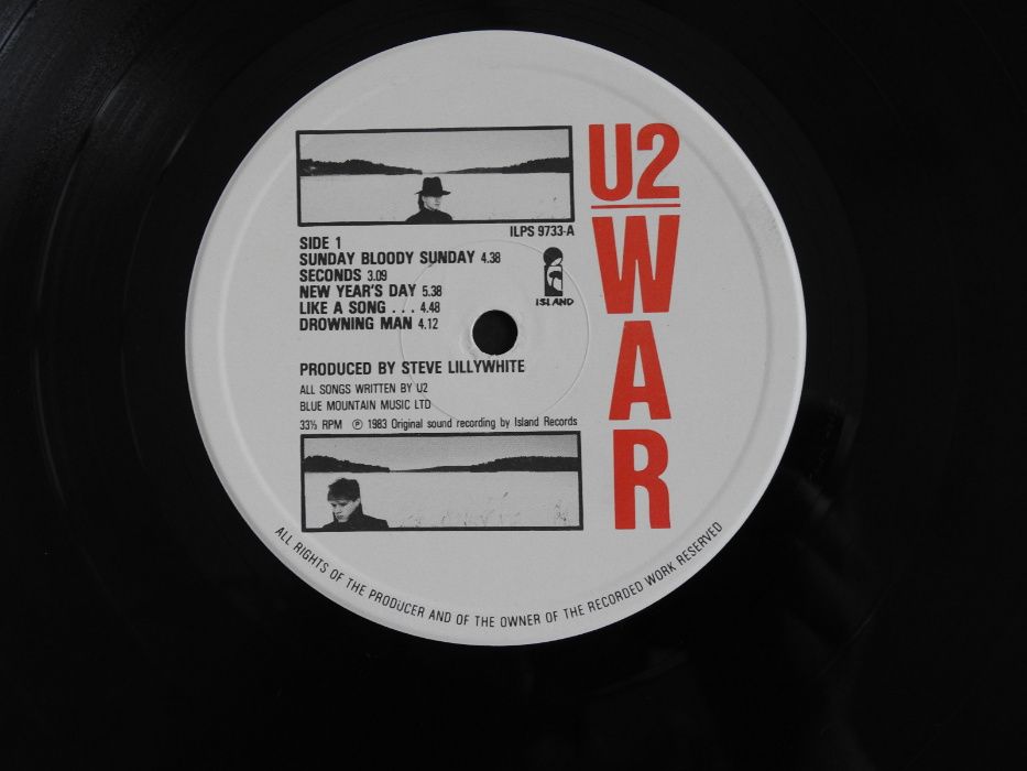 U2 WAR LP UK оригинальная пластинка 1983 Великобритания NM 1st press