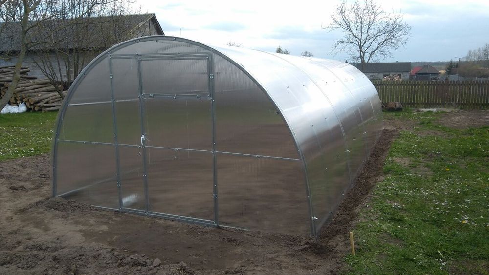 Szklarnia z poliwęglanu Tunel 3,5x2-12m profile 20x40 POLIWĘGLAN 4-8mm