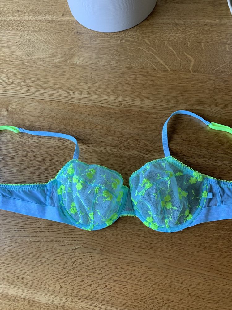 Бюстгалтер ліф 85B бюст marks&spencer oysho intimissimi