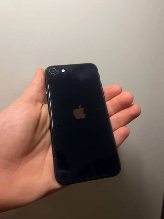 Iphone SE 2022.