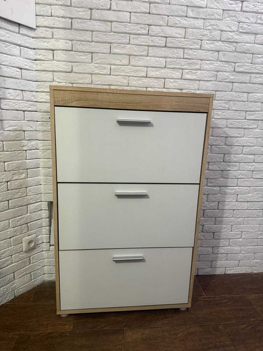 Продам тумбу для обуві