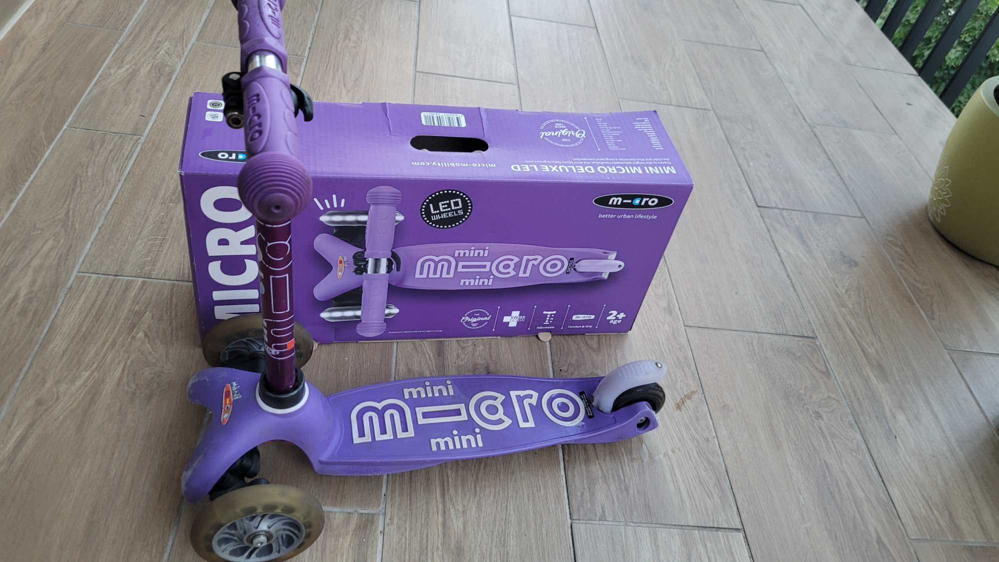 Hulajnoga Mini micro deluxe LED świecące kółka fioletowa
