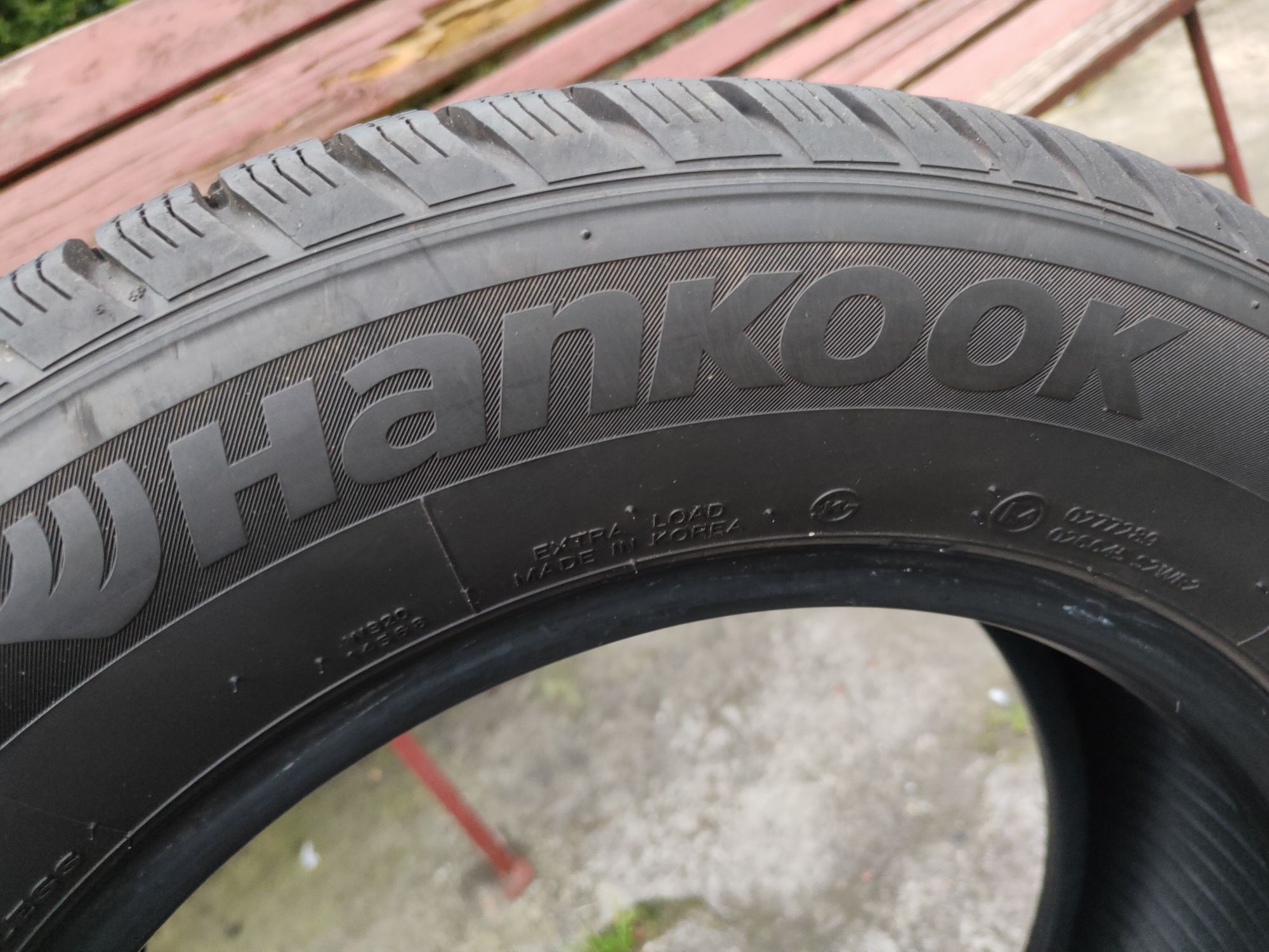 1szt Hankook Winter I'cept Evo2 215/60/16 99H 8mm 2016rok