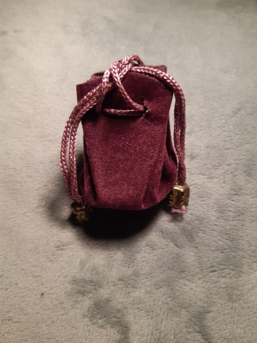 Opakowanie woreczek na biżuterię prezent