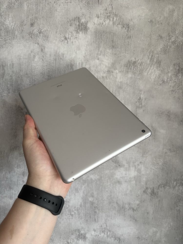 iPad 6 128Gb Wi-FI