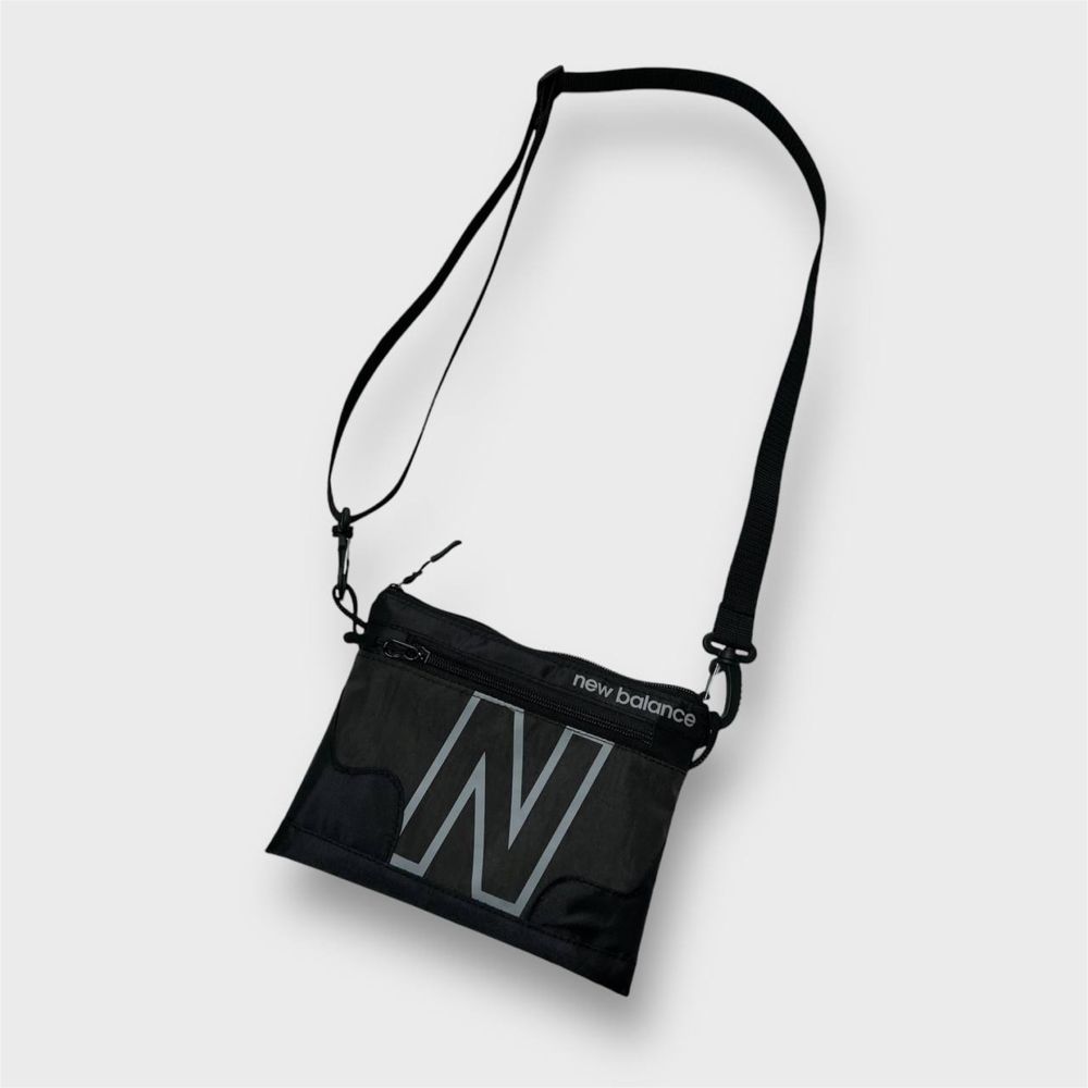 Сумка, барсетка, бананка New Balance Legacy Shoulder Bag