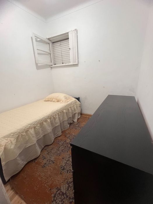 Quarto para arrendar