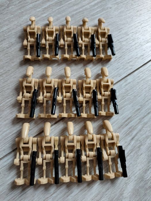 Figurki star wars Droidy bojowe OKAZJA 15szt
