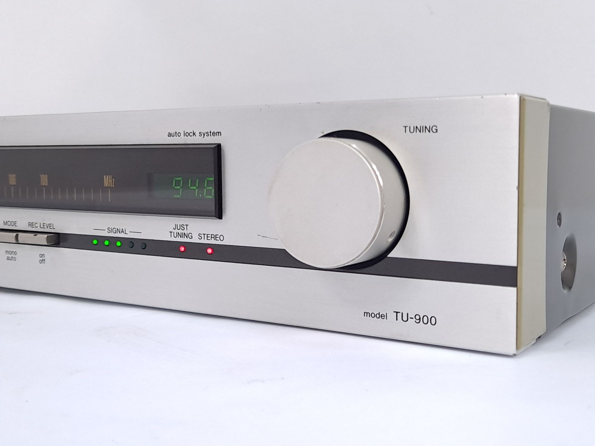 Denon TU-900 tuner cyfrowy