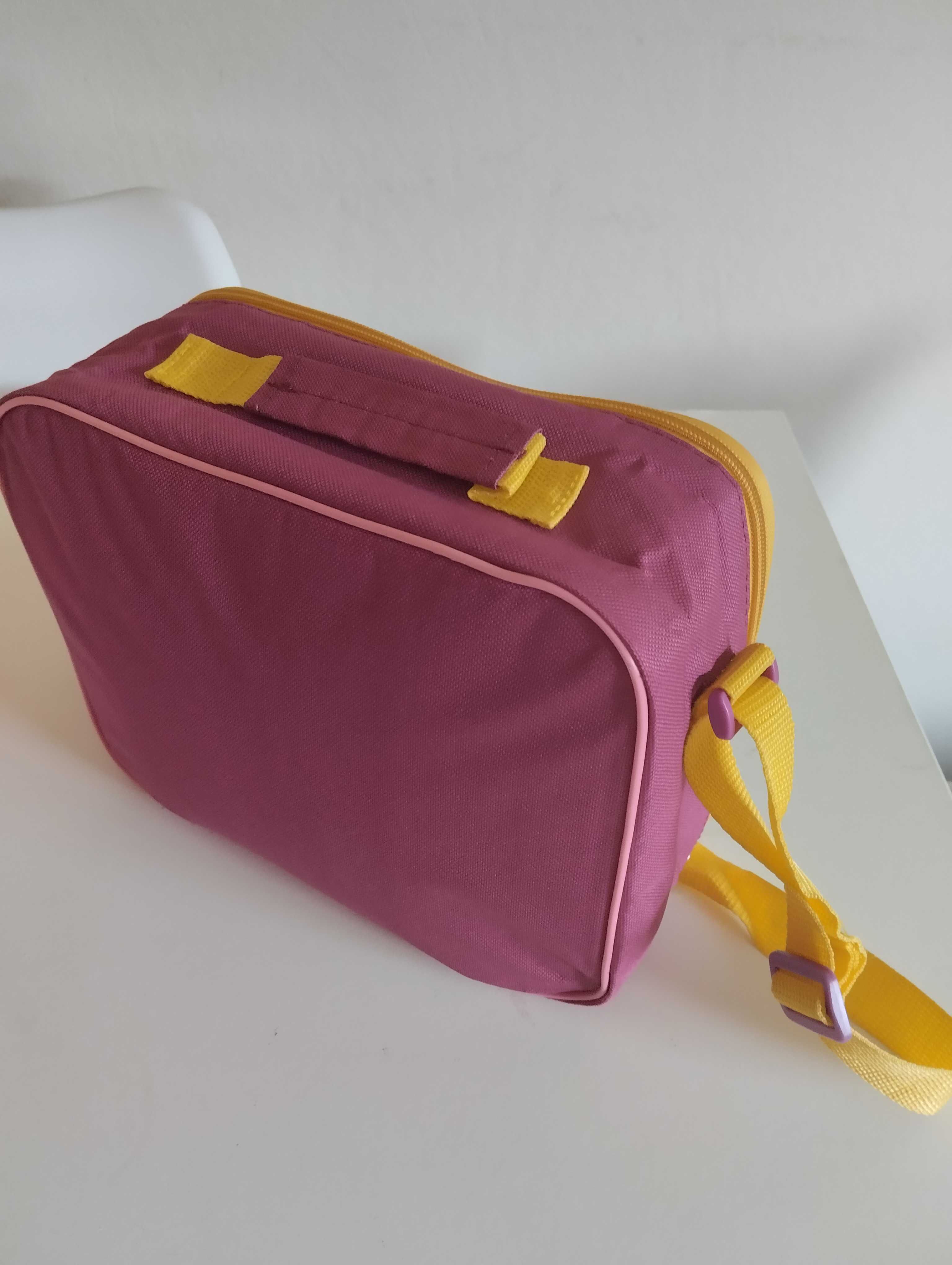 Mochila carteira de menina