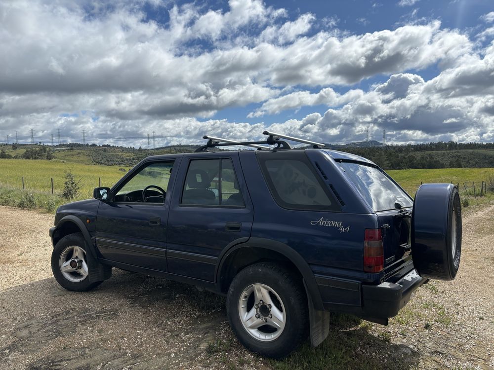 Opel Frontera longo 2.5 TD Arizona em ótimo estado de 1998.